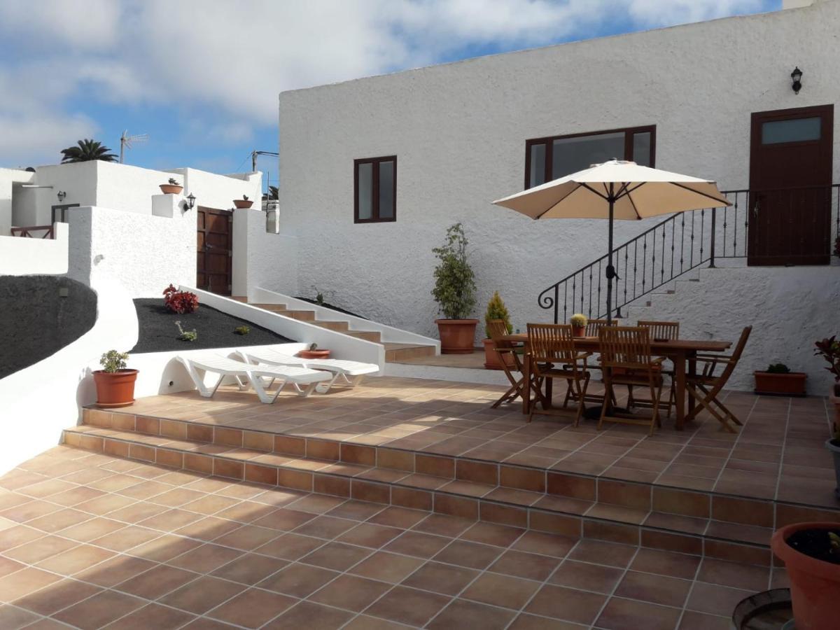 Casa Maria Dolores * Haría