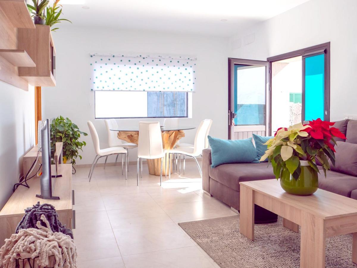 Comfortable House In With Free Parking *