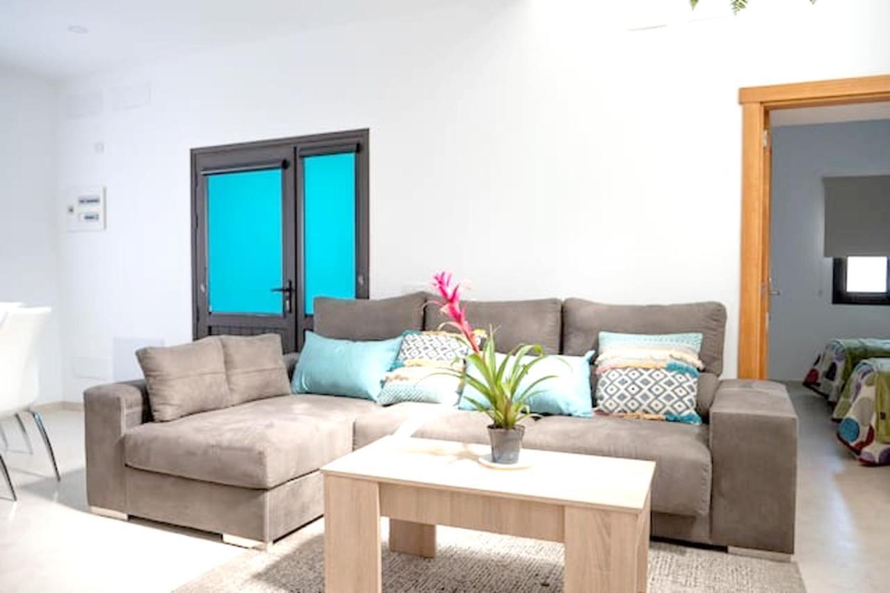 Comfortable House In With Free Parking Сasa de vacaciones *