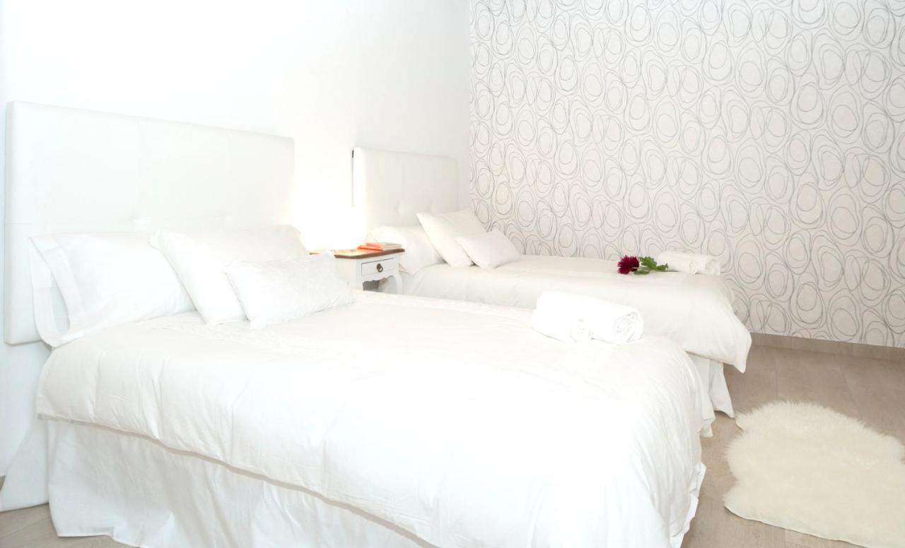 Elegant With Private Pool In Mancha Blanca Villa