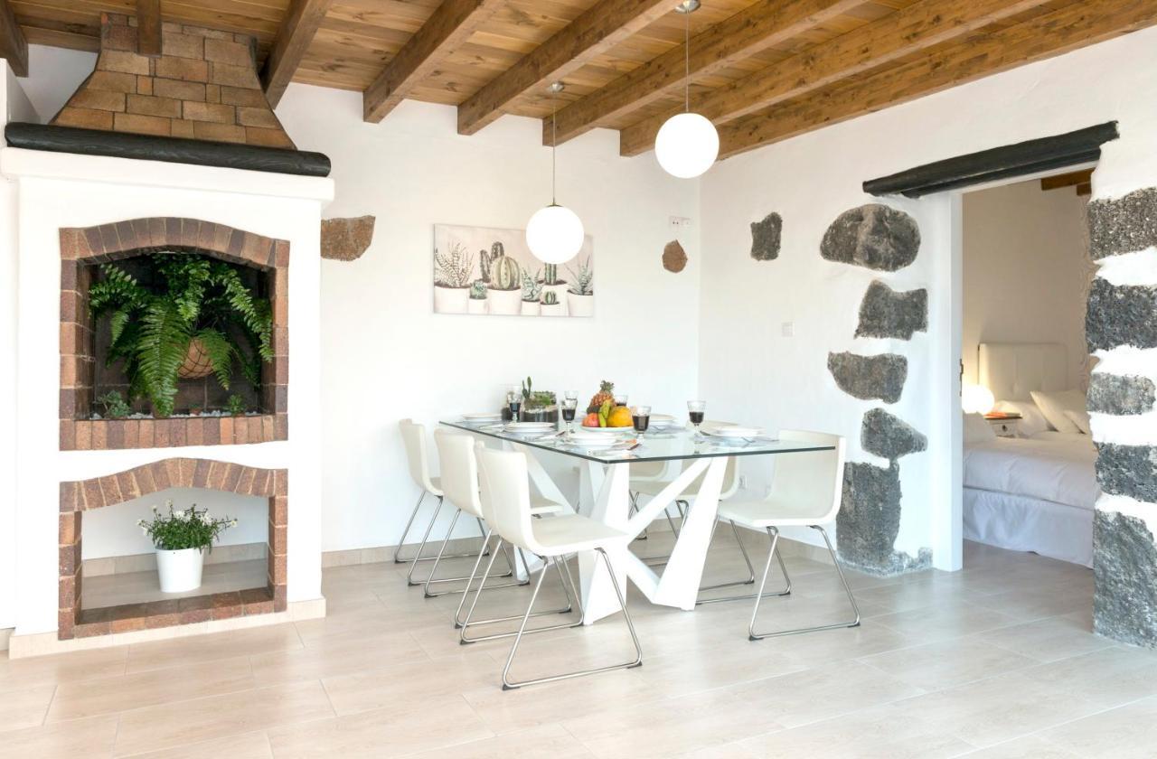 Elegant With Private Pool In Mancha Blanca