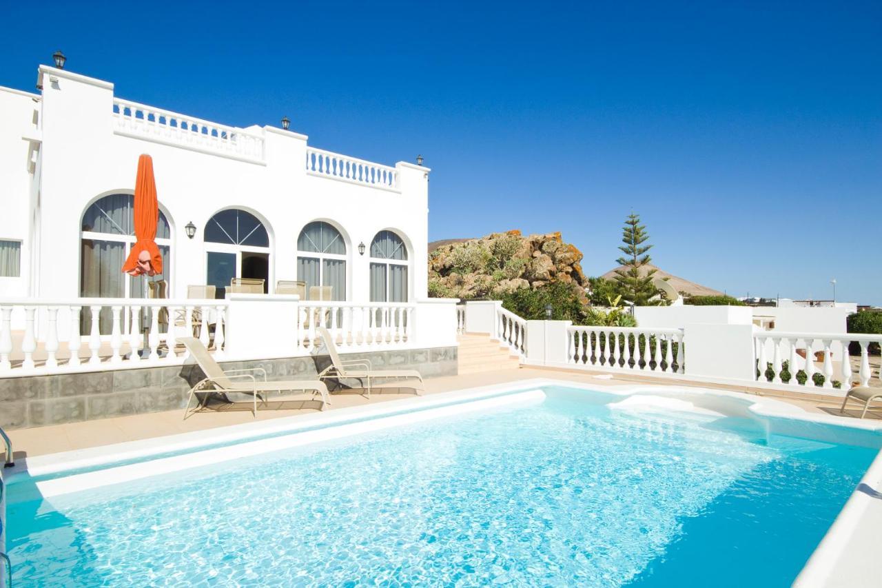 Casa Alba - By Az Villa