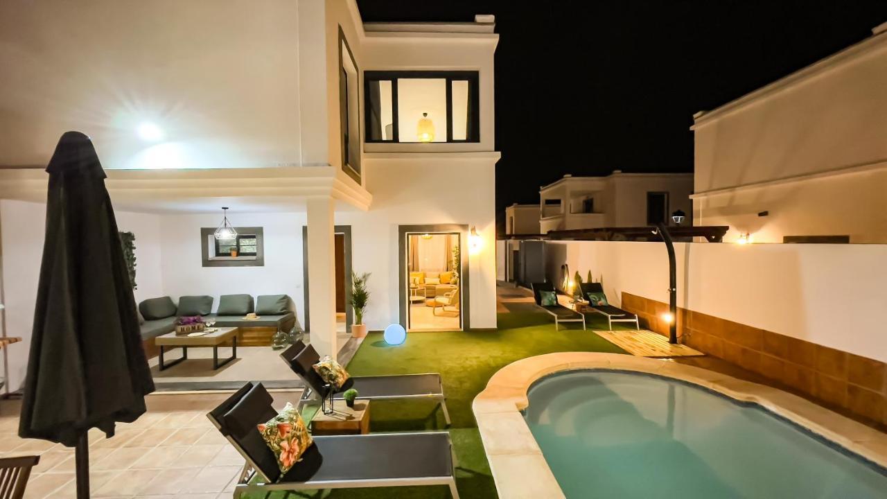 Villa Magma *