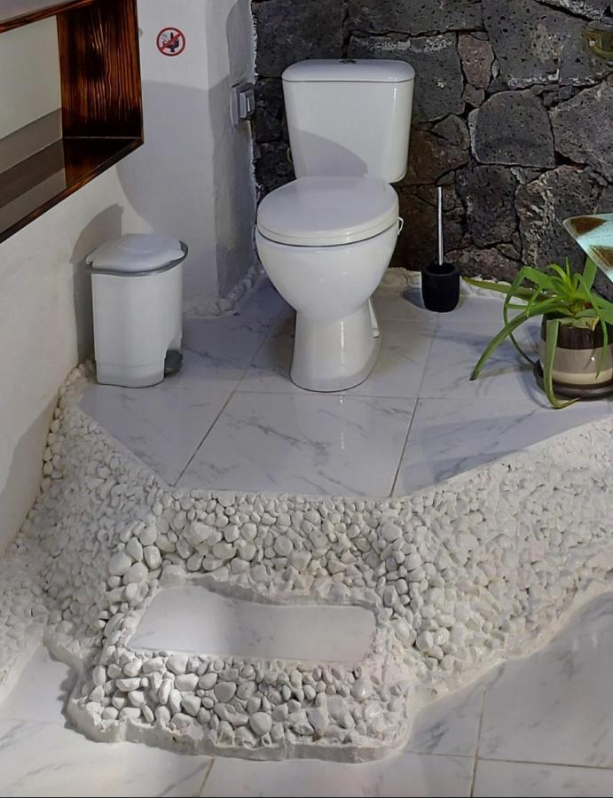 Villa Aloelux ! - Private With Jacuzzi, Cinema ,massage ,wonderful View, Art Desing *