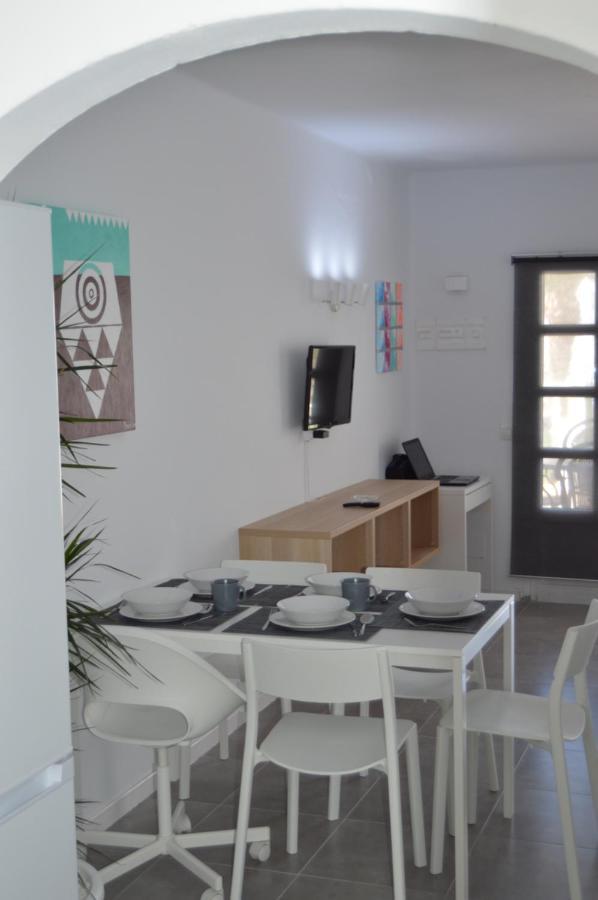 Lava Teneguia, 5 Guests In 2 Bedrooms *