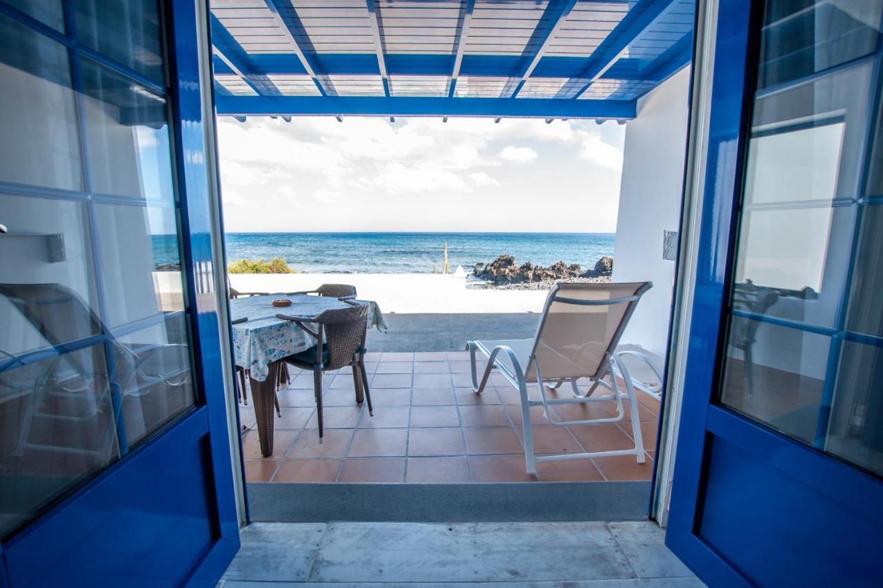 Seashell House On The Frontline Of The Ocean Apartamento Punta Mujeres
