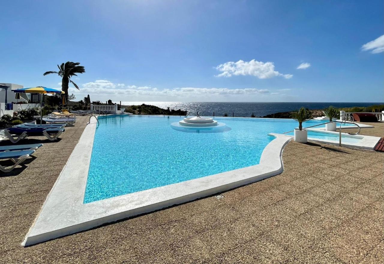 Nudist With Ocean View And One Bedroom In Lanzarote Apartamento Charco del Palo