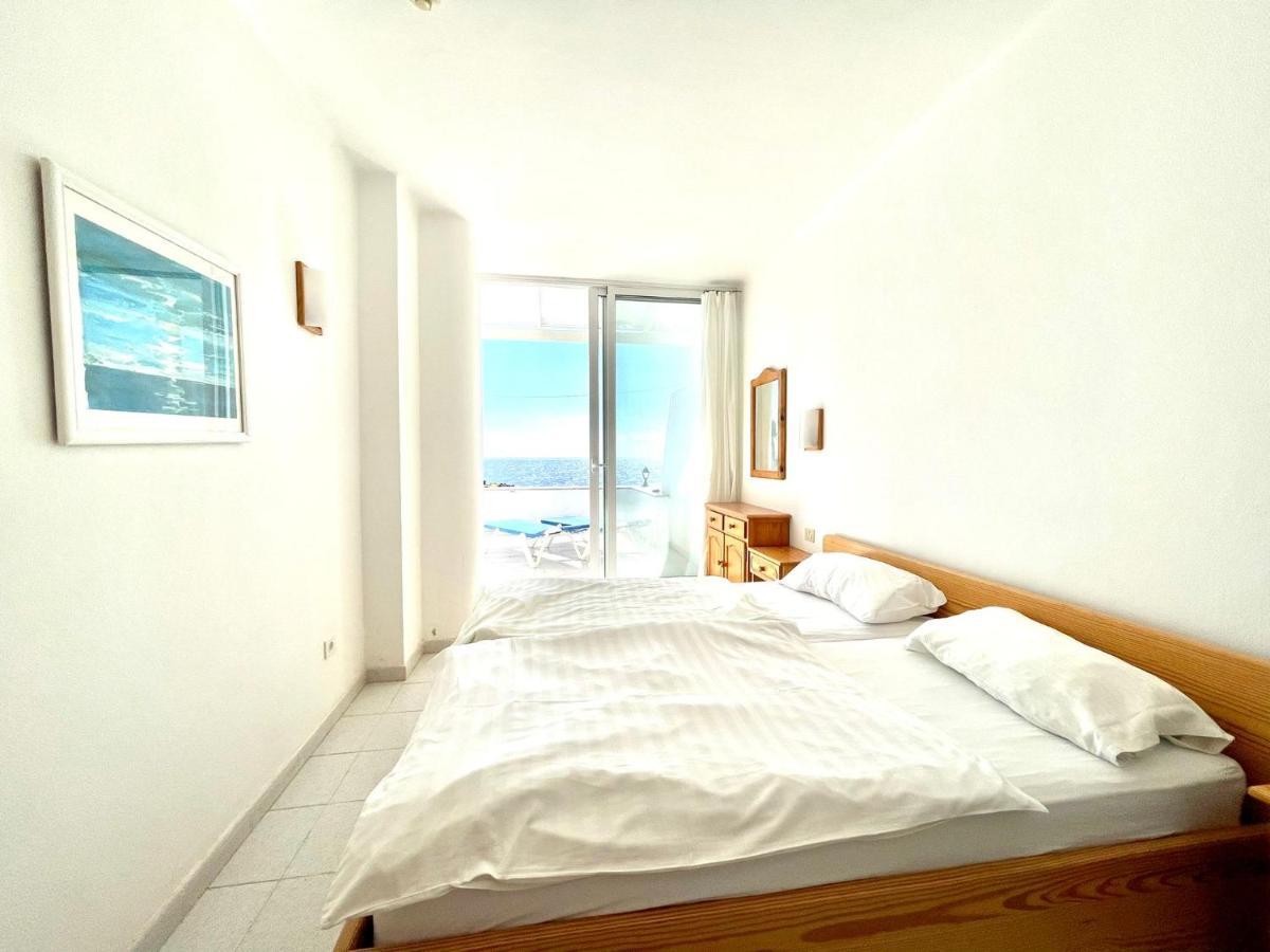 Nudist With Ocean View And One Bedroom In Lanzarote