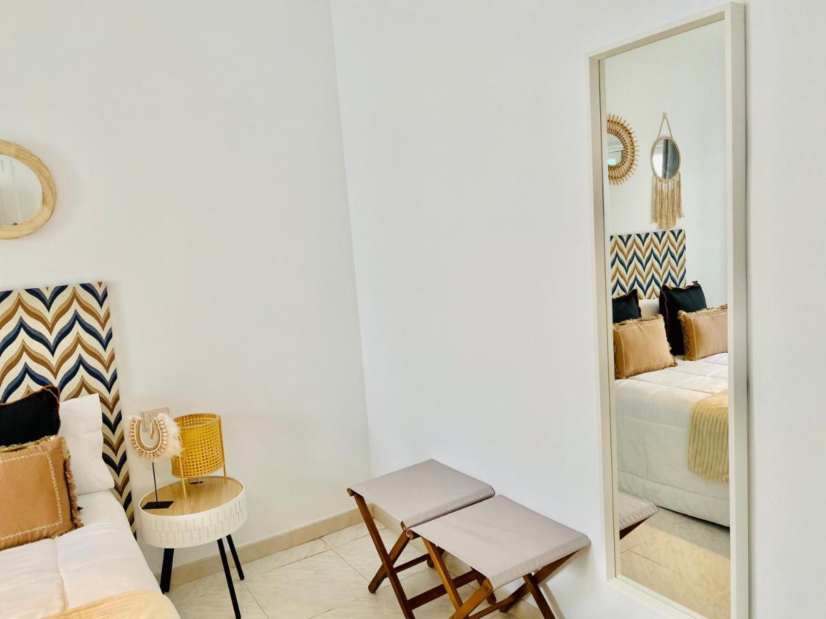 Canaryislandshost L Surfer Apartamento *
