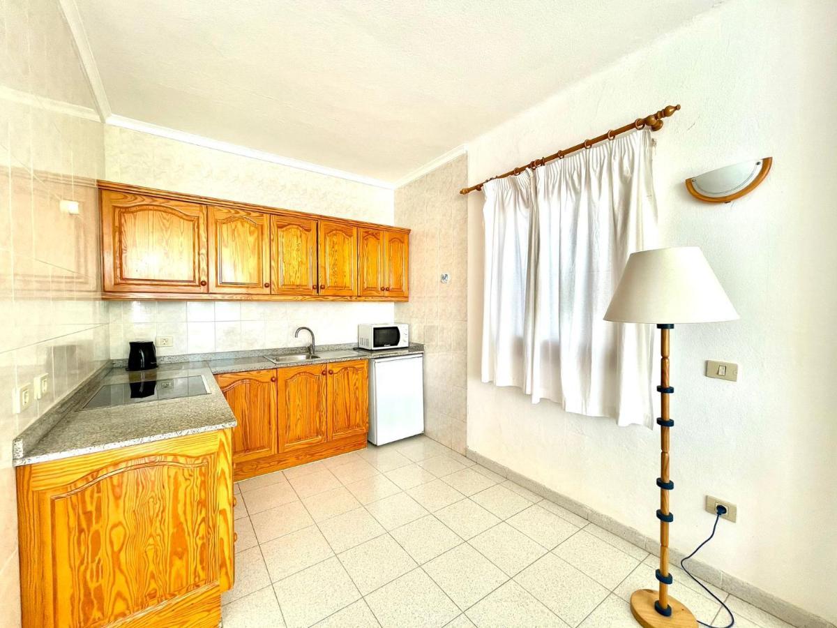 Nudist With Ocean View And One Bedroom In Lanzarote