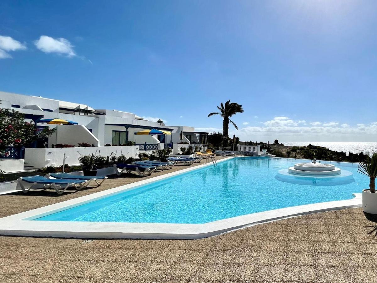 Nudist With Ocean View And One Bedroom In Lanzarote