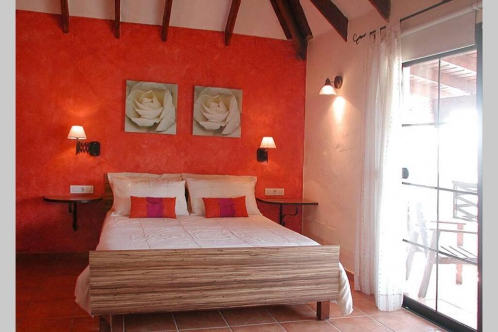 Isabel, Wifi, Piscina Privada Y Climatizada Villa