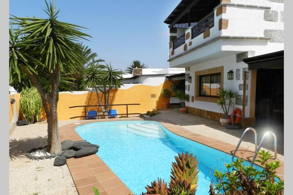 Isabel, Wifi, Piscina Privada Y Climatizada Villa Tahiche
