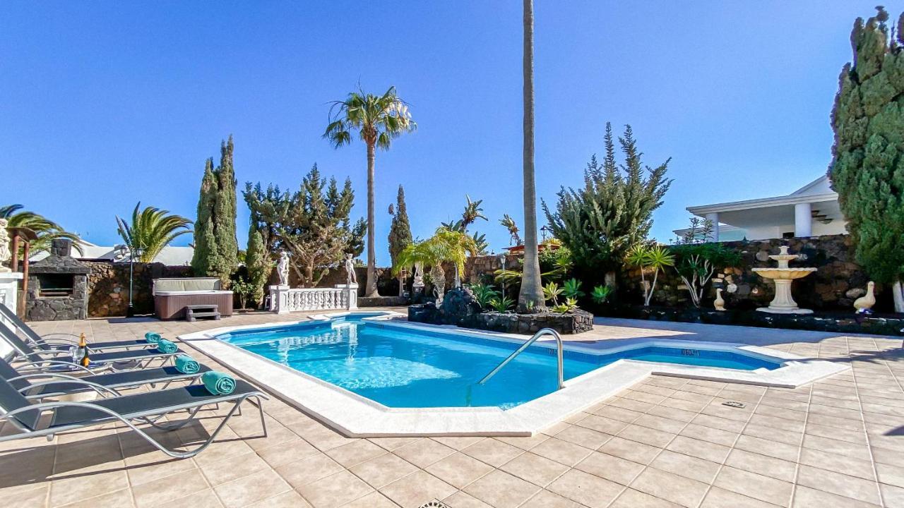 Autre Chose Villa *