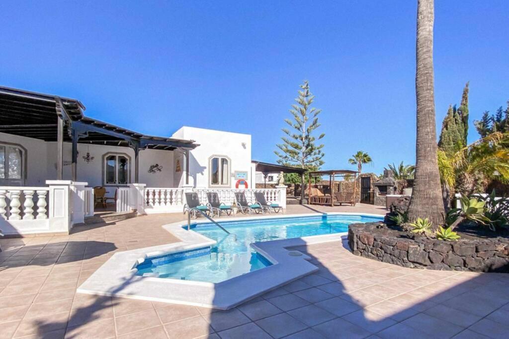 Autre Chose Puerto del Carmen (Lanzarote)