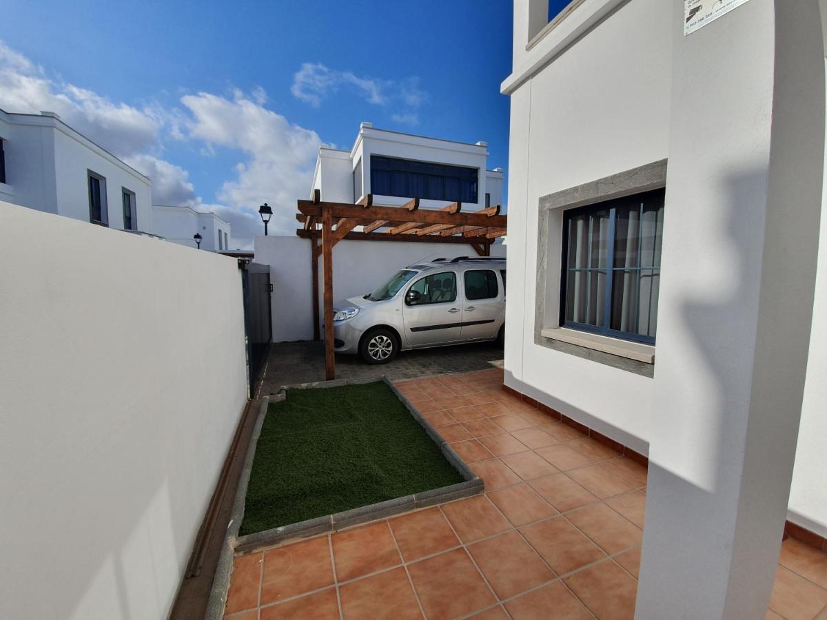 Linda Con Piscina Privada * Playa Blanca (Lanzarote)