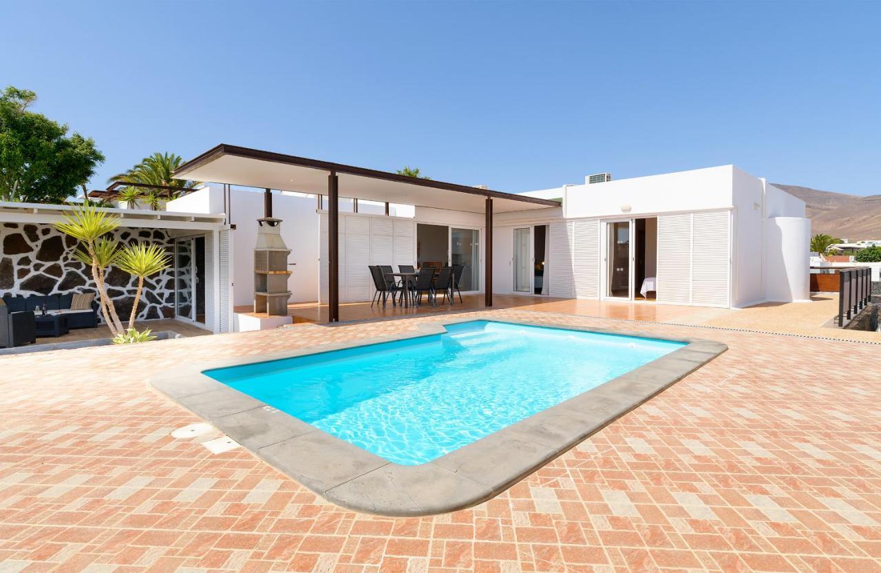 Casa Benita, Relax Y Tranquilidad Junto A Playas De Papagayo * Playa Blanca (Lanzarote)