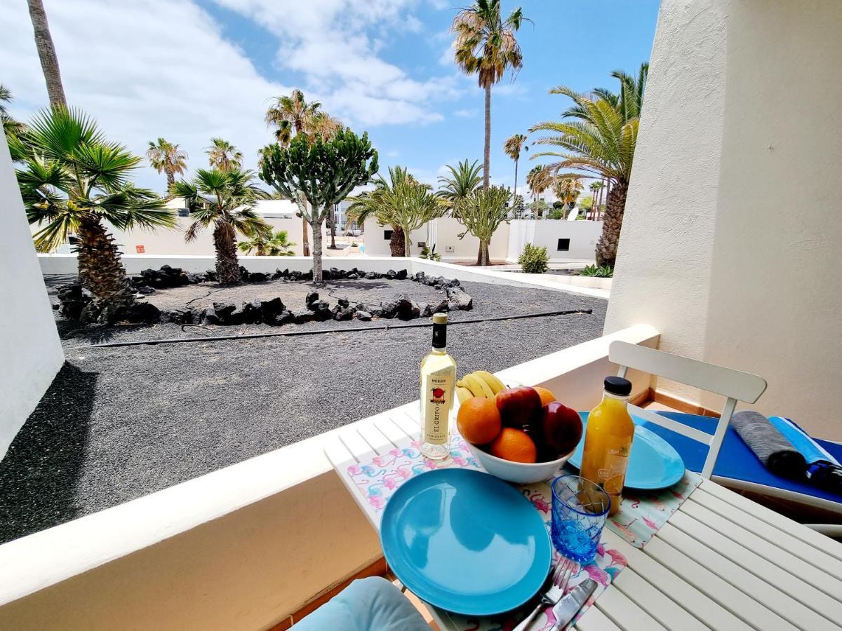Eduardo A Primera Linea Del Mar Apartment Costa Teguise