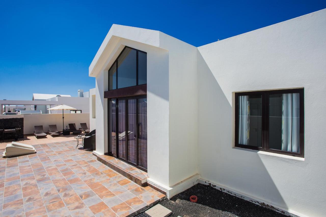 Villa Beautiful 2-bed In Playa Blanca -rosa Blanca *