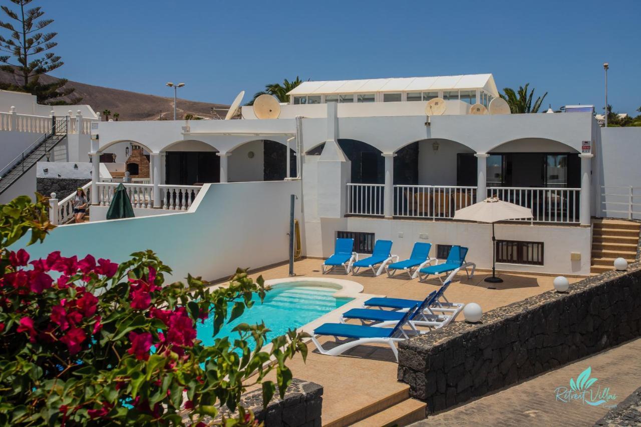 Stunning 6-bed In * Playa Blanca (Lanzarote)