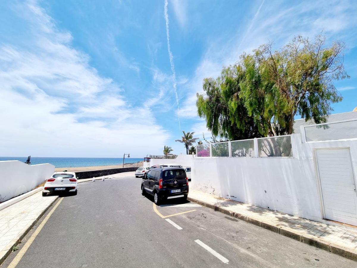 Luxury Coral First Line Of The Sea * Playa Honda (Lanzarote)