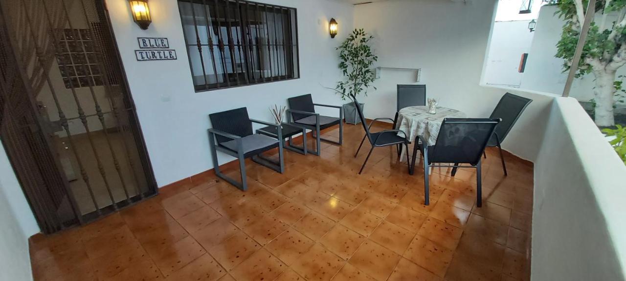 Blue Turtle Apartment, Next To The