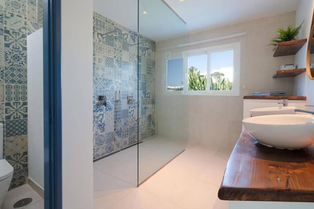 Luxurious A2 In A Quiet Complex With Pool 100m From The Sea Apartment *