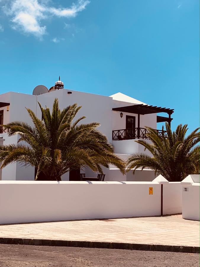 Lovely Casa Felicidad, Swimming Pool, Wifi X Private Garden Playa Blanca (Lanzarote)