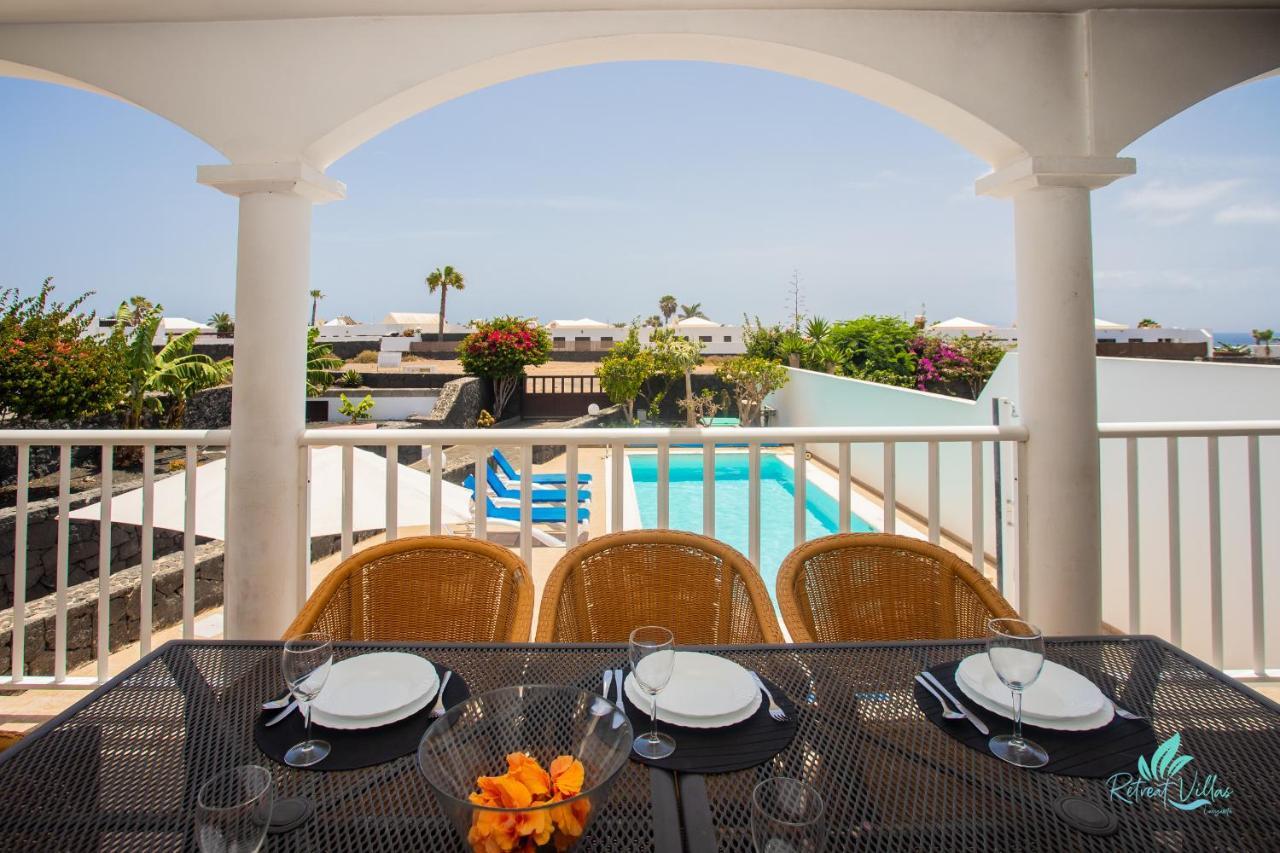Stunning 6-bed In Villa Playa Blanca (Lanzarote)