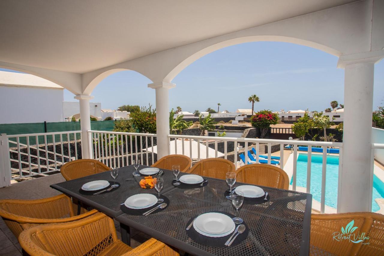 Villa Stunning 6-bed In