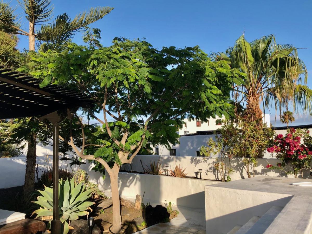 Villa Mare Bella Chao Sea View Private Heated Solar Pool Ac Puerto del Carmen (Lanzarote)
