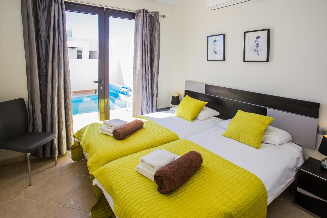 Beautiful 2-bed In Playa Blanca -rosa Blanca Villa
