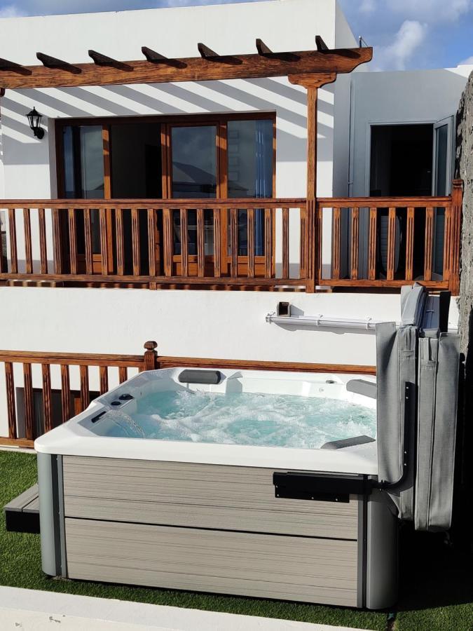 64, Vista Lobos, Private Heated Pool X Jacuzzi, Villa