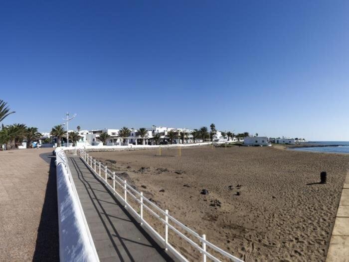 Ambar Playa Honda (Lanzarote)