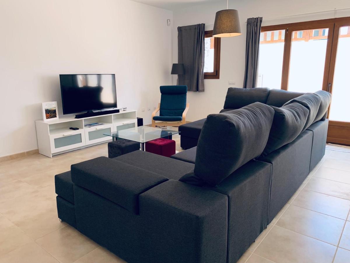 64, Vista Lobos, Private Heated Pool X Jacuzzi, Playa Blanca (Lanzarote)