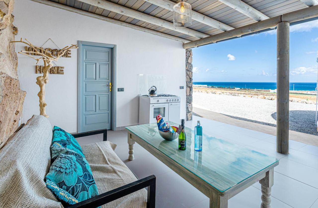Palacio And Yurt - 2 Pools - Hot Tub - Fantastic Sea Views