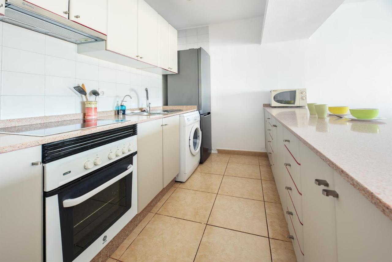 Lanzahost Larimar Apartamento *