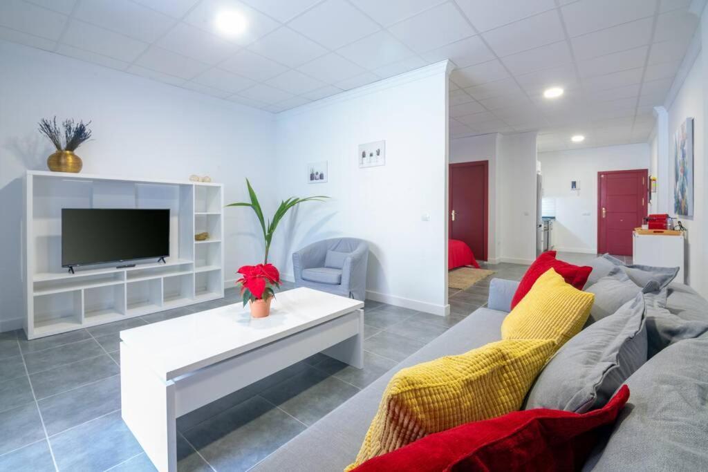 Loft Life 3 Apartment *
