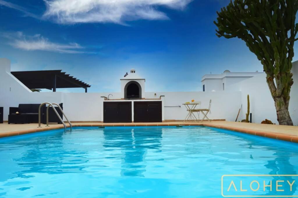 Timanfaya Heatable Pool, Afternoon Sun And Spacious Terrace Holiday home Playa Blanca (Lanzarote)