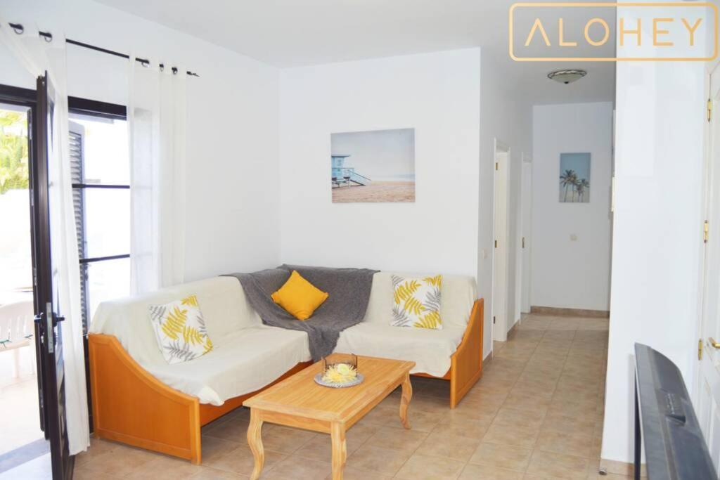 Timanfaya Heatable Pool, Afternoon Sun And Spacious Terrace * Playa Blanca (Lanzarote)