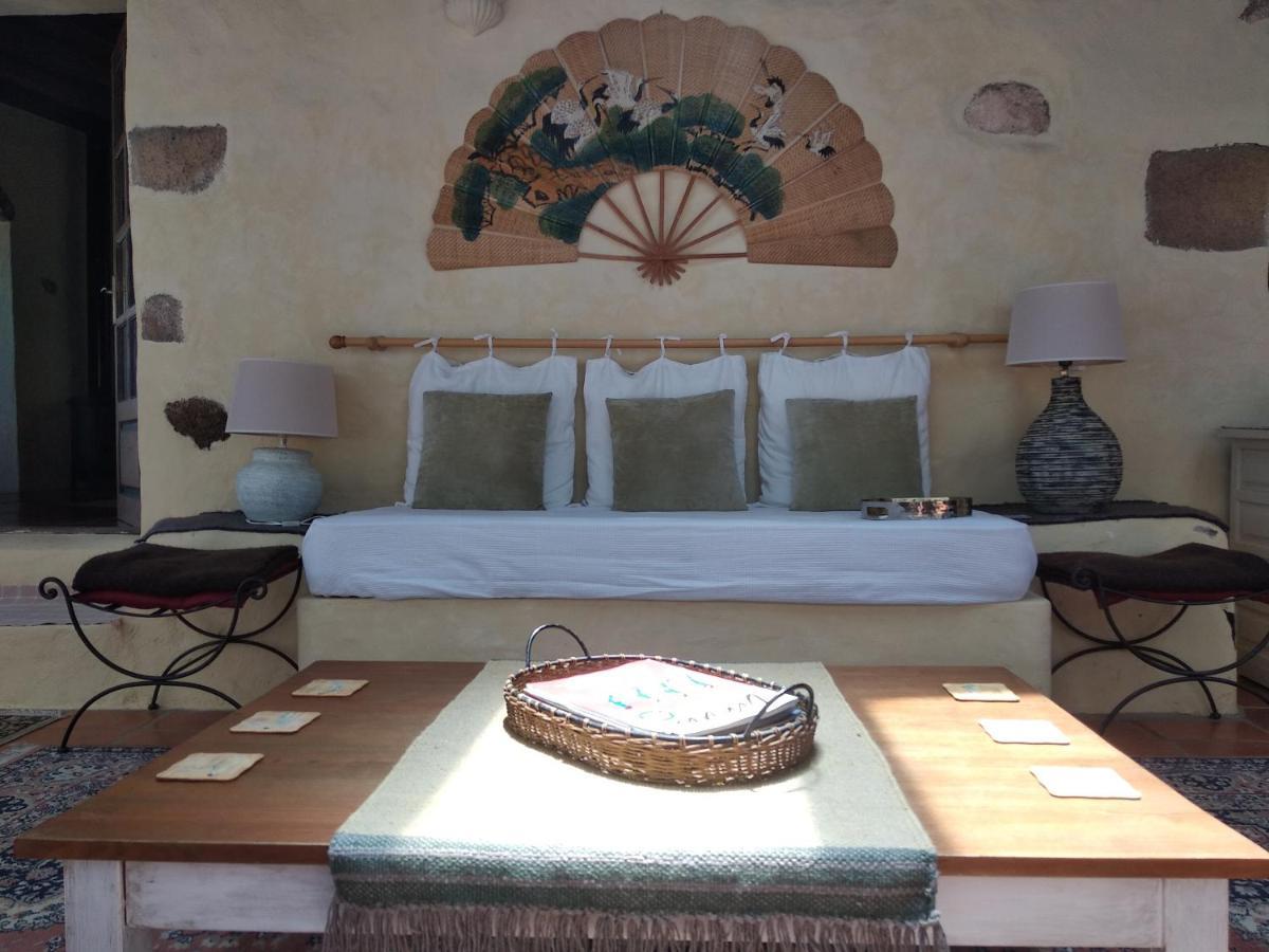 El Perinque Villa Femes