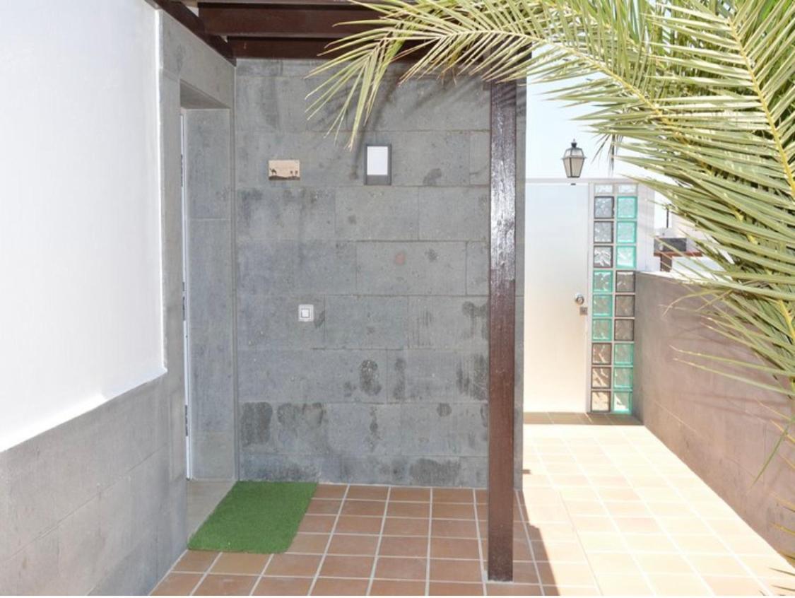 Villa Beautiful And Luxurious With Heated Pool And Free Wi-fi In Playa Blanca. *