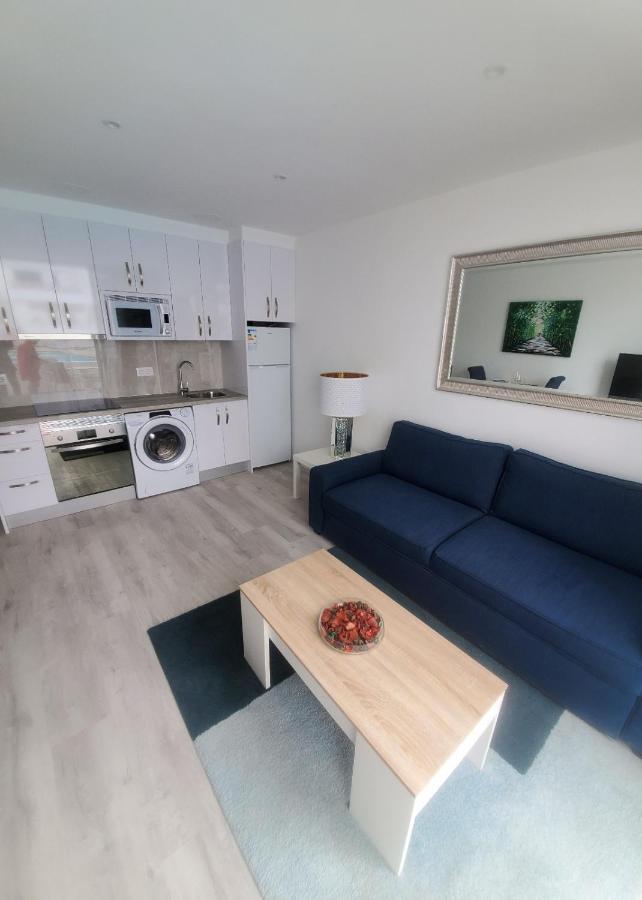 Atlantic View 1b 2 Bedrooms Ground Floor, Complex Featured On A Place In The Sun Apartment Puerto del Carmen (Lanzarote)