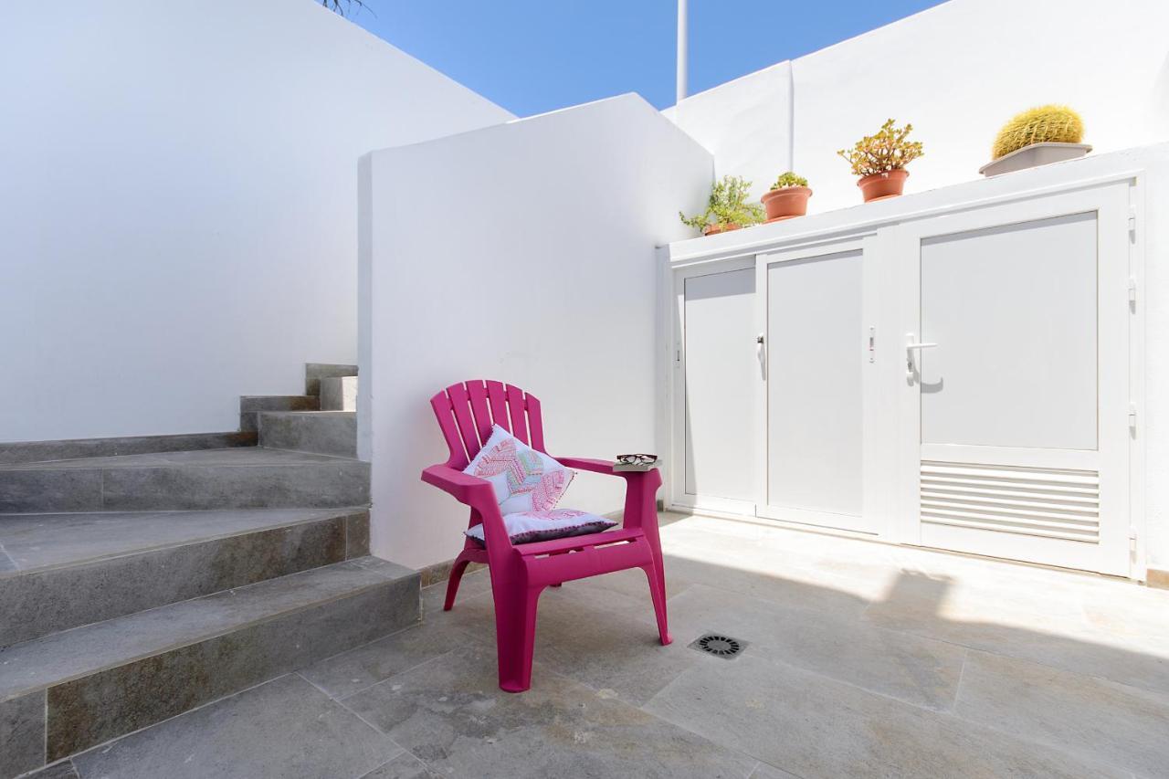 Apartment Purple Volcano Apartment, Free Access To The Fariones Sports Center
