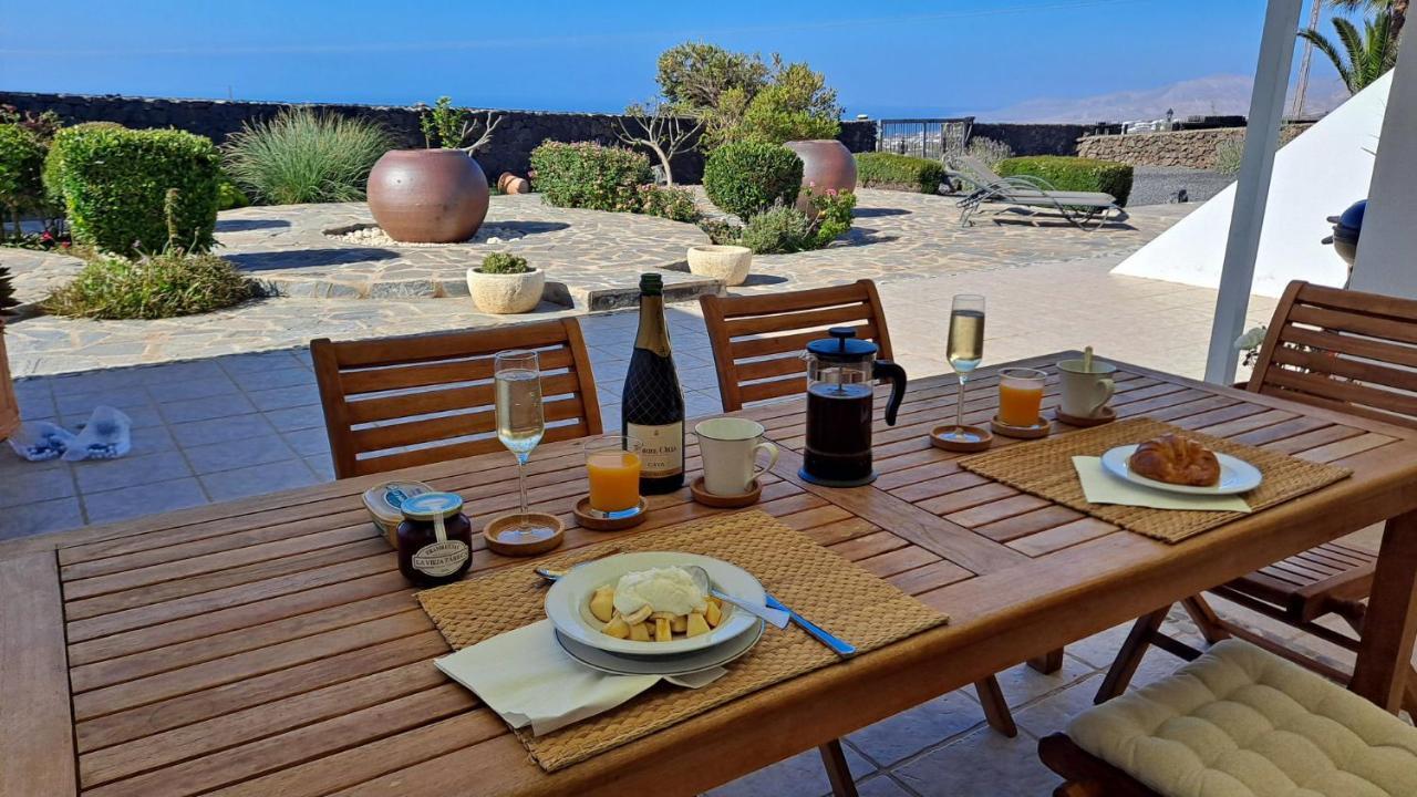 Essence: Detached Retreat With Heated Pool And Stunning Views * Tias
