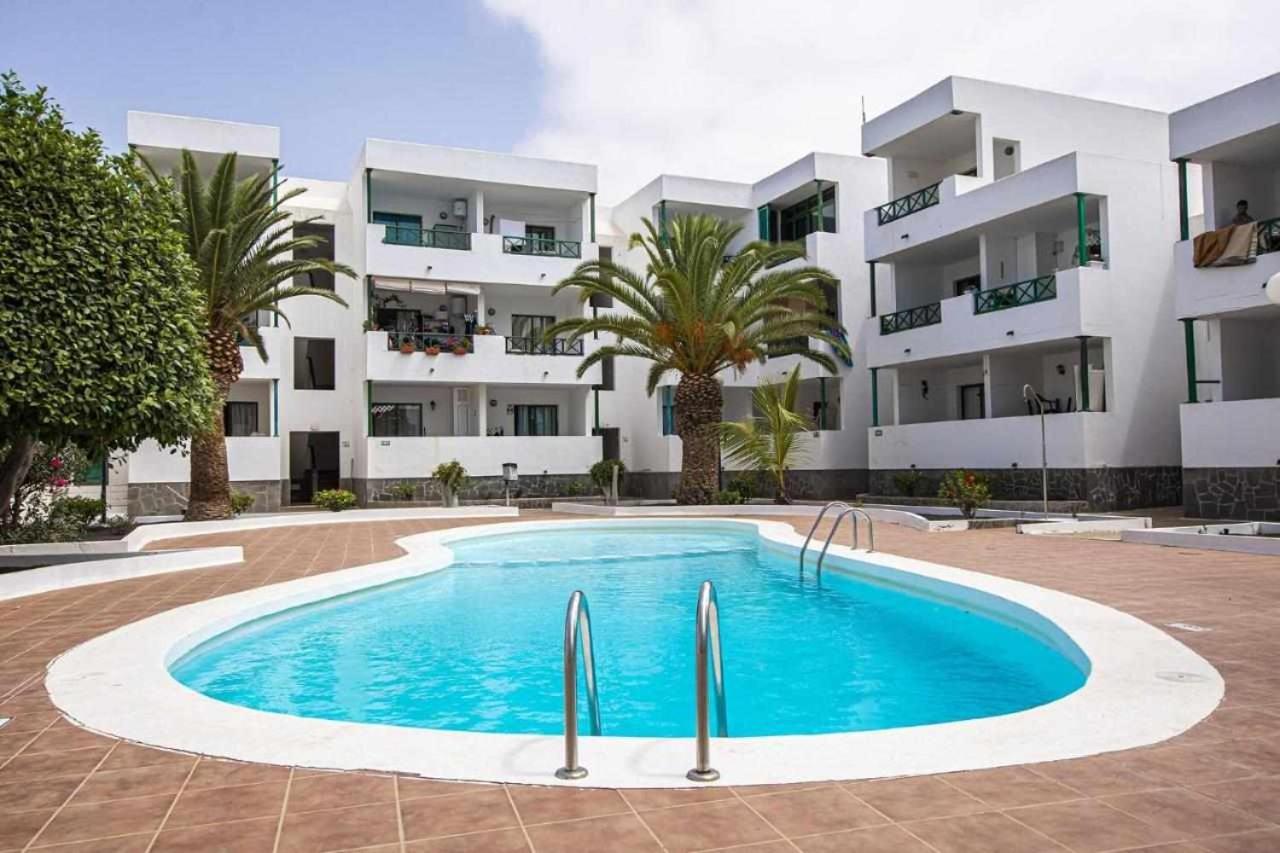 Apartment Holyhome Premium 105 *