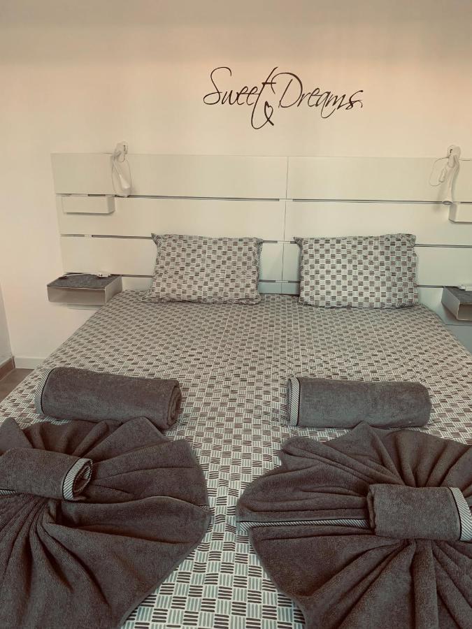 64, Vista Lobos, Private Heated Pool X Jacuzzi, Villa *