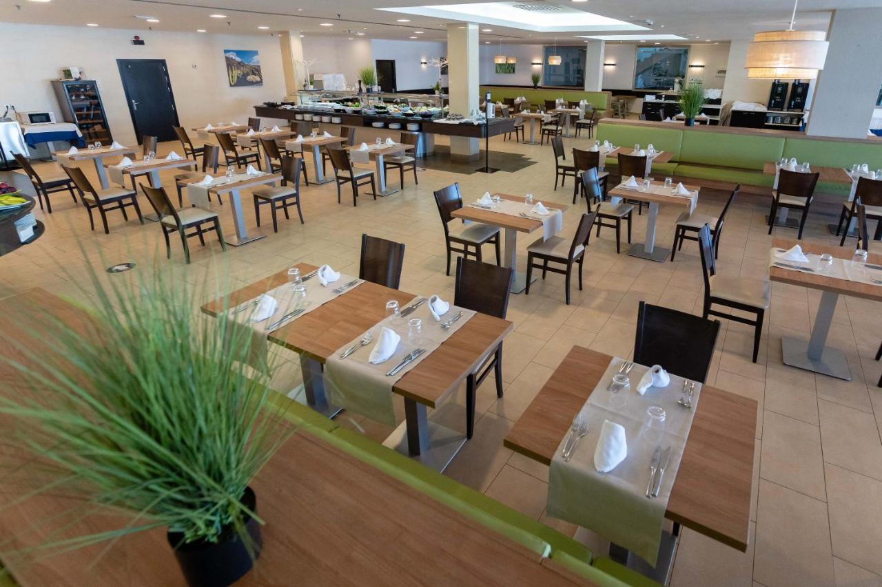 Lanzarote Village Hotel