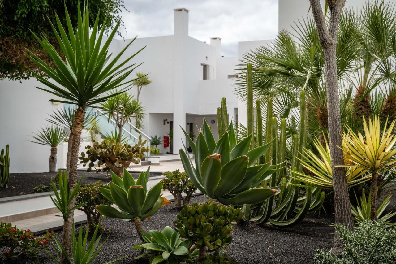 Lanzarote Village Hotel 4*