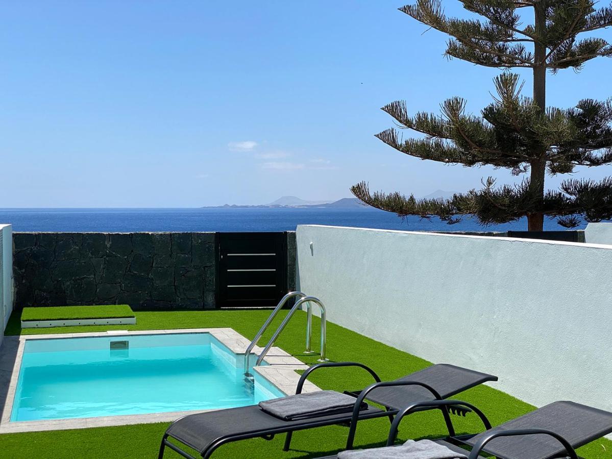 Marina Suites 7 *